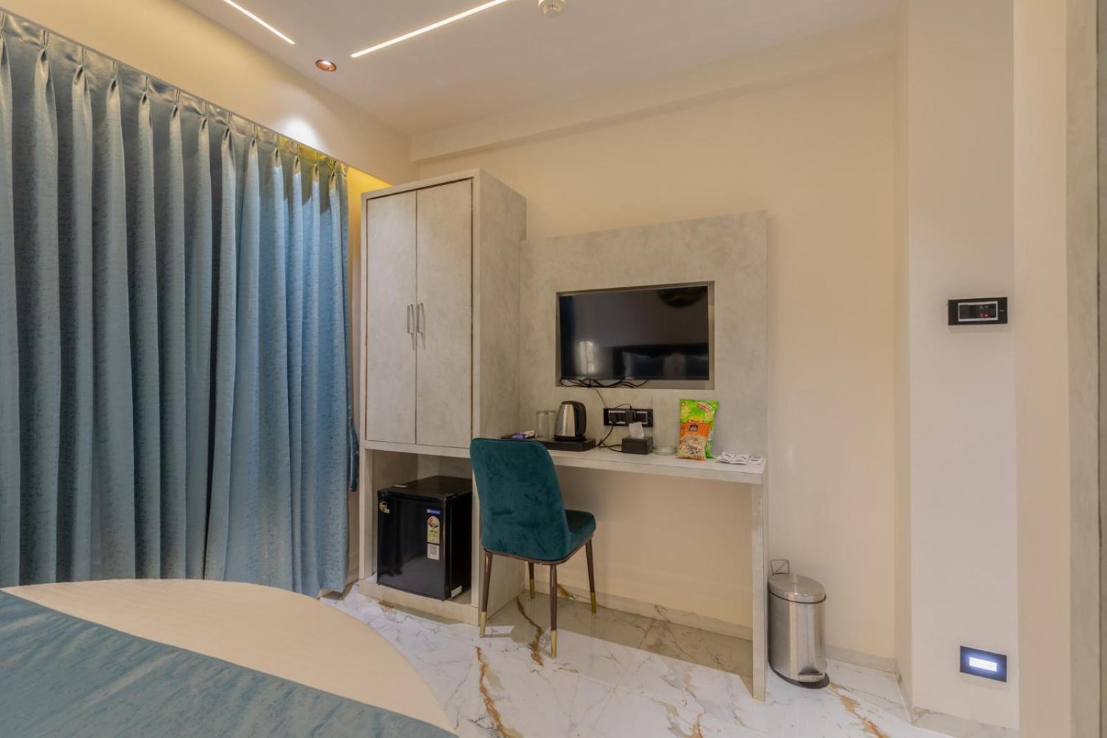 Hotel Windsor Castle 孟买 外观 照片