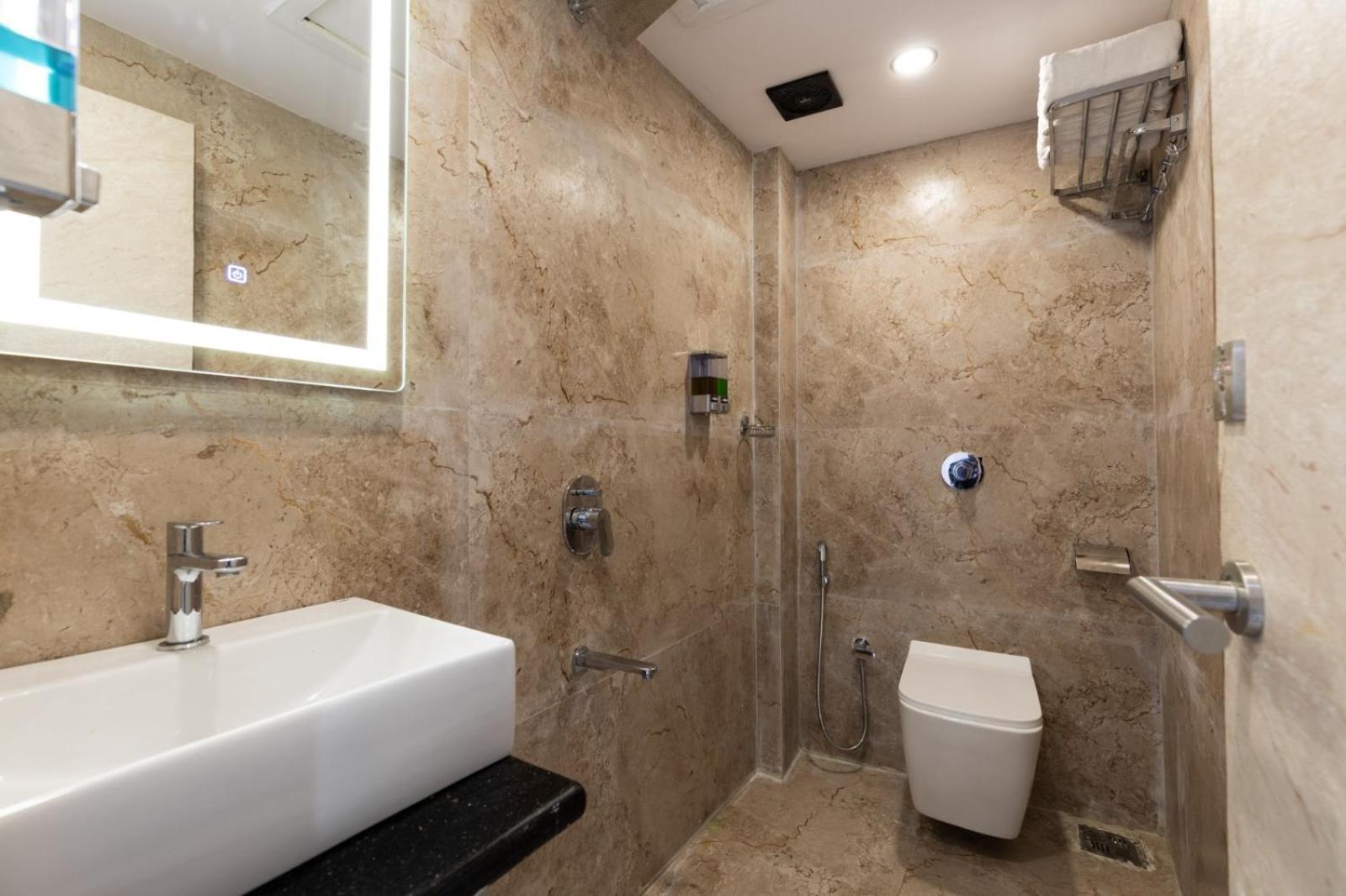 Hotel Windsor Castle 孟买 外观 照片