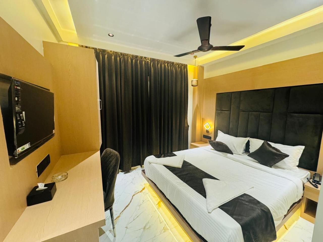 Hotel Windsor Castle 孟买 外观 照片